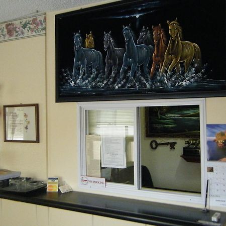 Glenview Motel Dubuque ภายนอก รูปภาพ